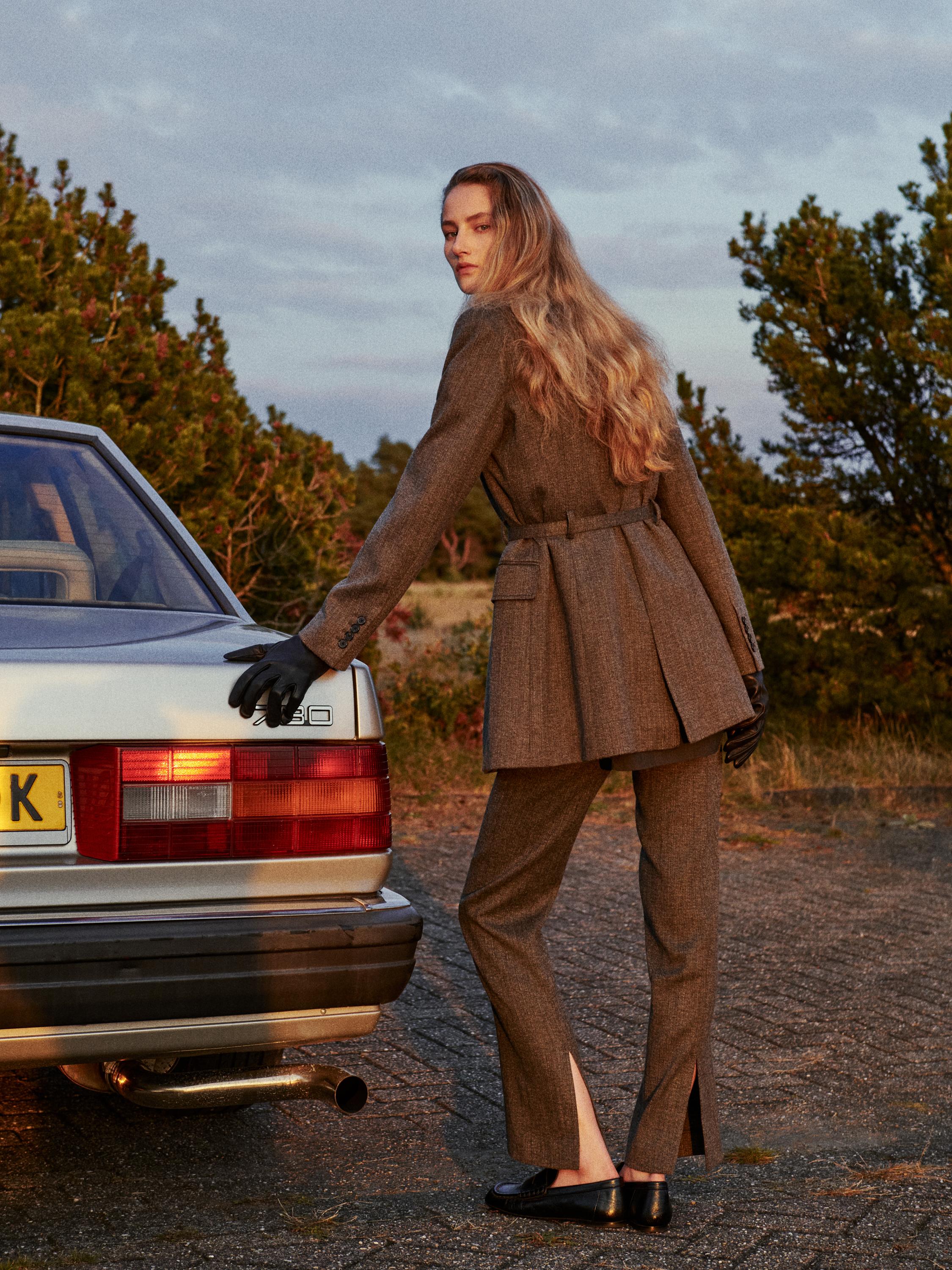 Flecked suit blazer with belt